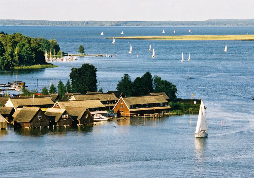 Mueritz-Strandhotel Рёбель Экстерьер фото